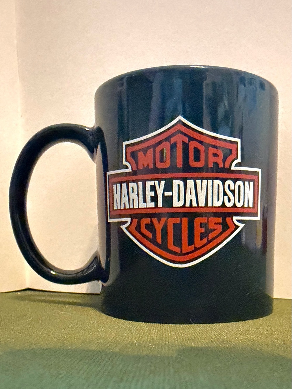 Harley-Davidson Bar and Shield Coffee Mug